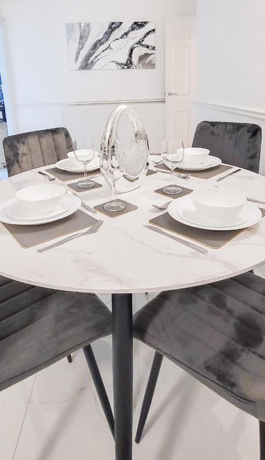 Stunning 2 Bedroom In Canary Wharf - Morland Apartamento *