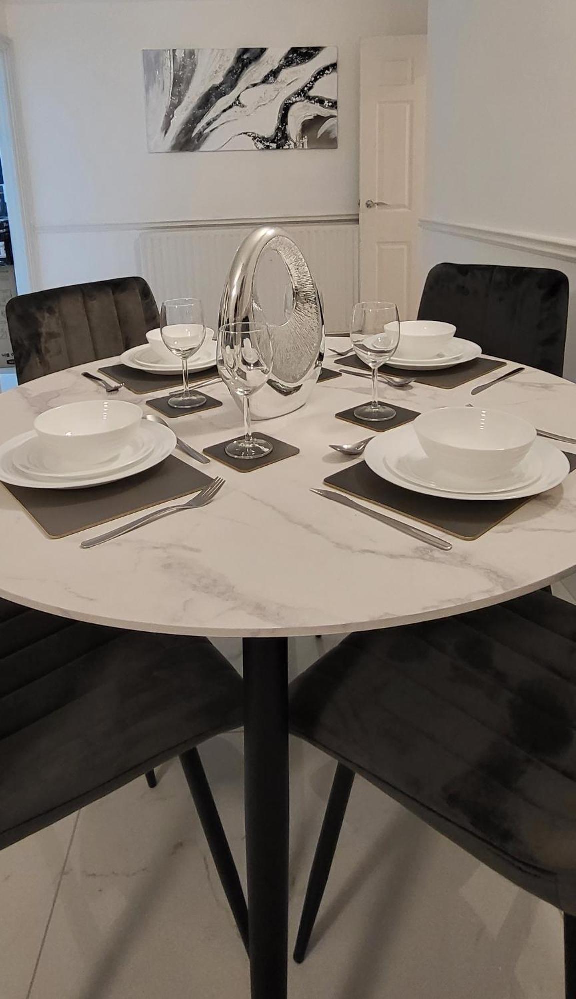 Stunning 2 Bedroom In Canary Wharf - Morland Londres